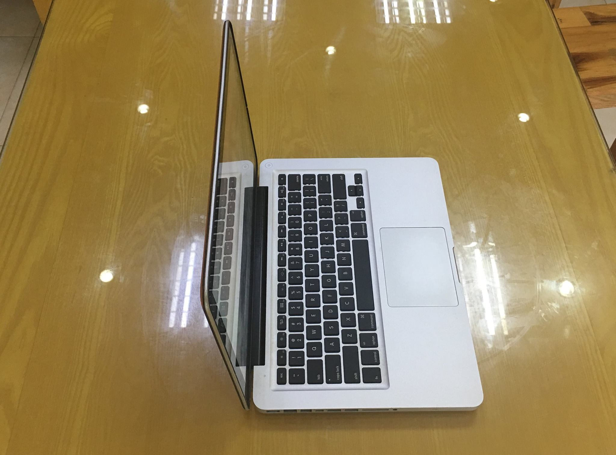 Macbook Pro MC700 boc da-7.jpg
